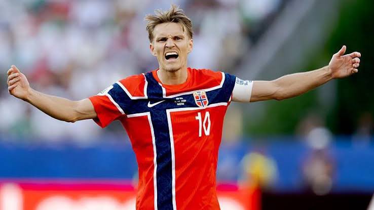 Mile5thstand's tweet photo. Odegaard I wasn’t familiar with your game 
What a player 🔥 https://t.co/ux1OIL1Lbw