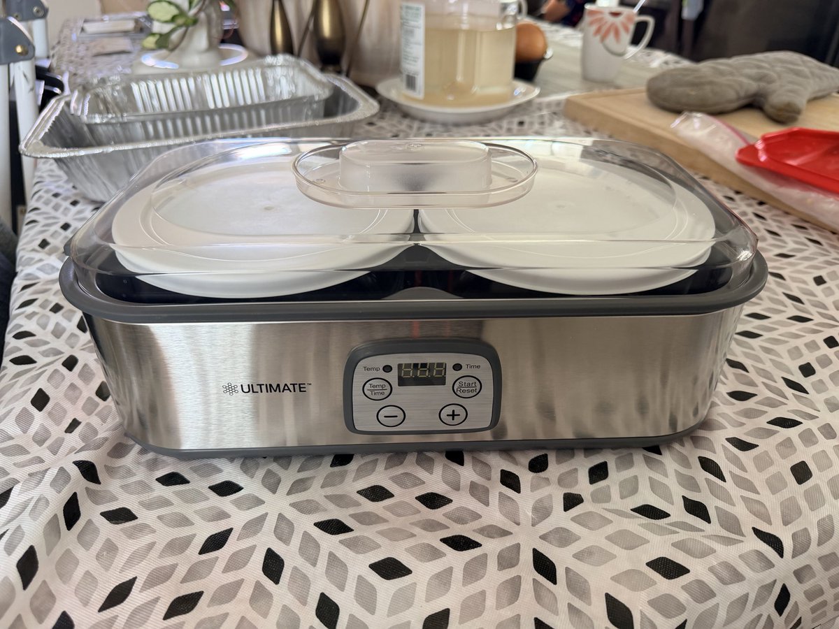 avchua74's tweet photo. I just bought this and starting to make my own sibo yogurt @RealSuperHealth #ad #supergut #drwilliamdavis https://t.co/ZixMLSokHU