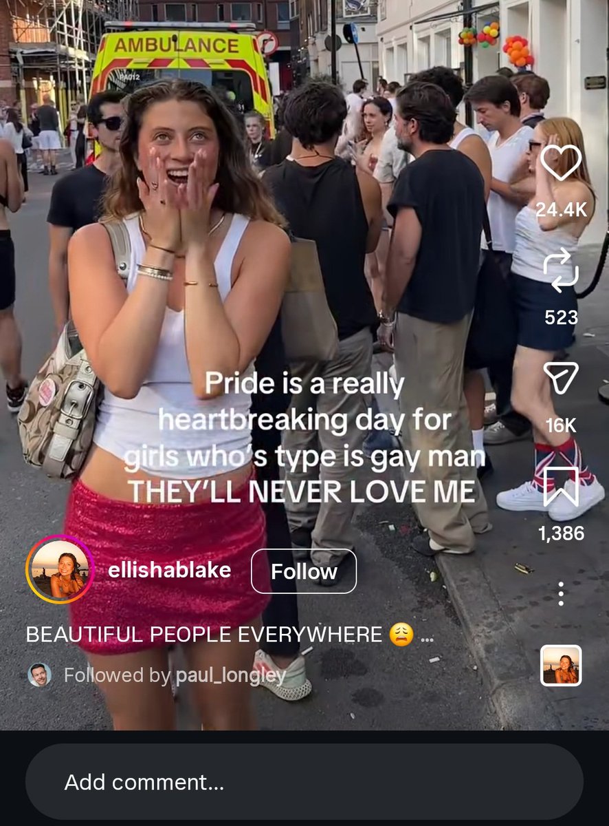 tarencapel's tweet photo. White girl trying to make Pride about her
Pipe down, it's not about you
#LondonPride https://t.co/Je2yQyW3Sb