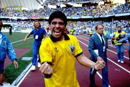 LucasBeltramo's tweet photo. Última eliminación de Brasil en octavos de final de un Mundial: 

Italia ‘90
Argentina 1 - Brasil 0
Caniggia 81’ (asistencia de Maradona) https://t.co/qaxx19C0fc