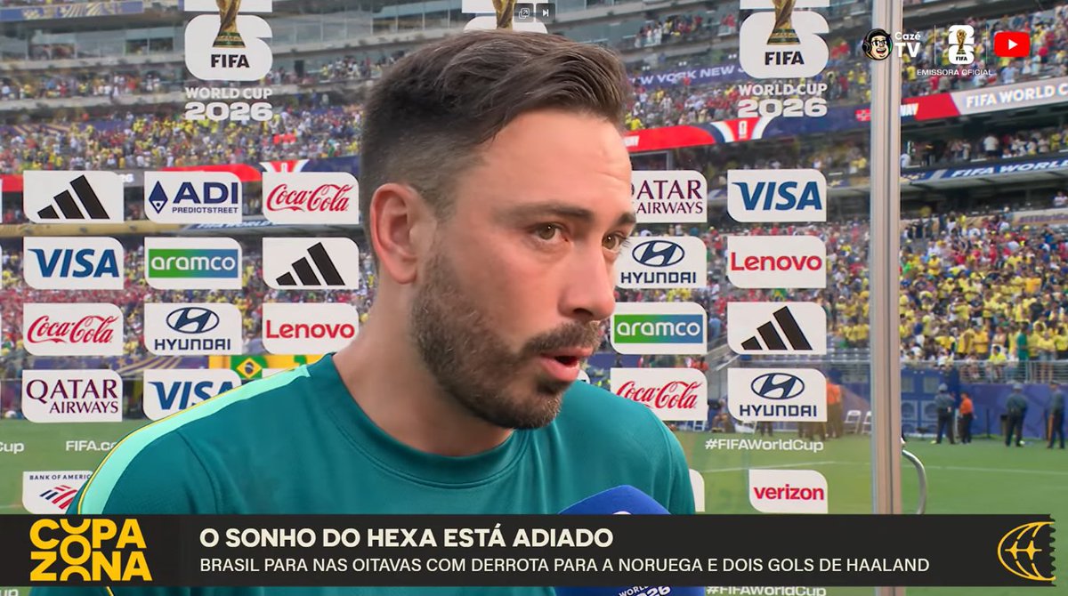 BagrescoreBr's tweet photo. Fomos eliminado e o FILHO DA PUTA que vem pra entrevista é essa merda de Davide Ancelotti https://t.co/IqIJkZ471z
