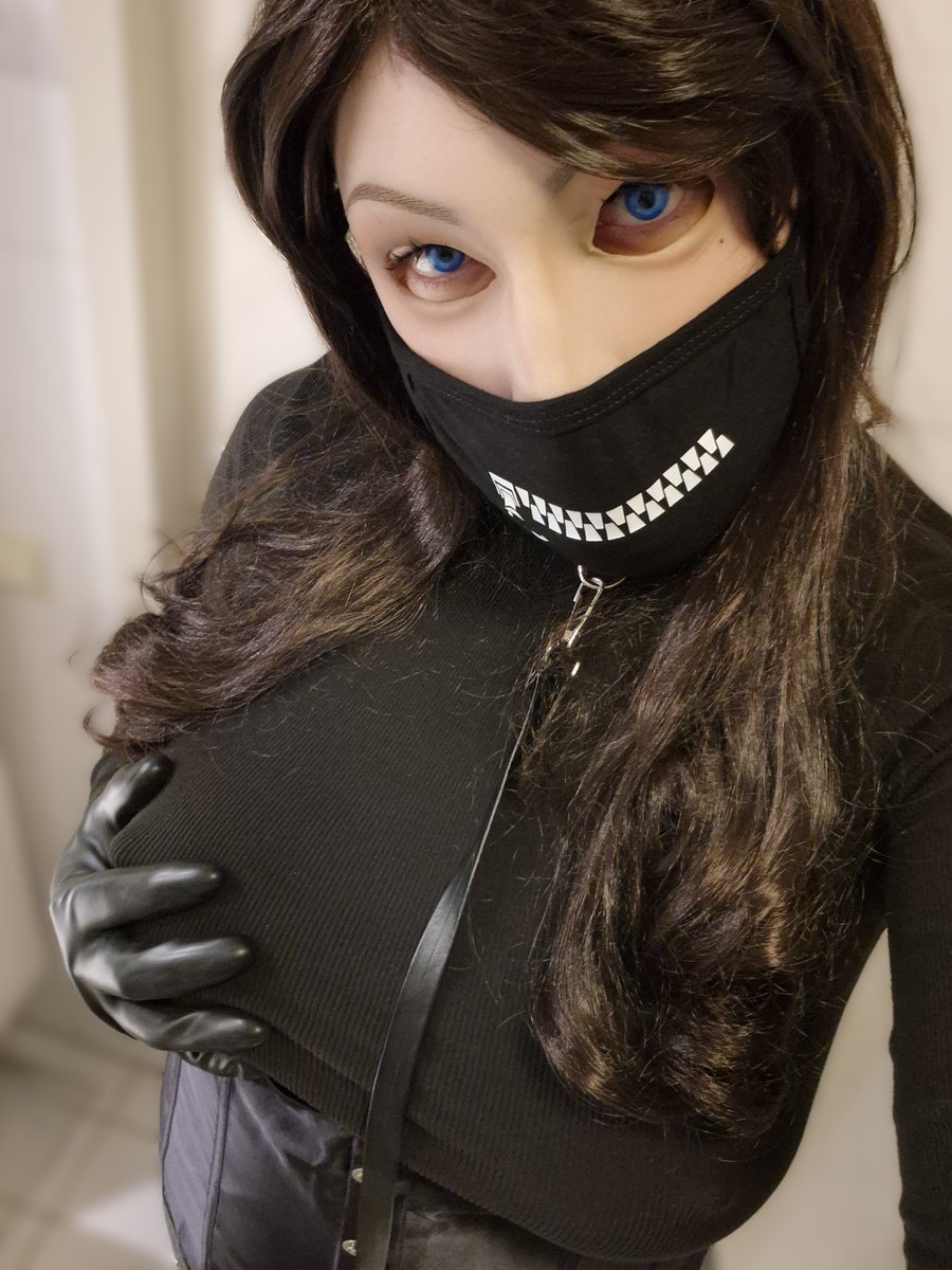 recosuit's tweet photo. What could be hiding behind that mask? 😮 https://t.co/9WuHzJO8JJ