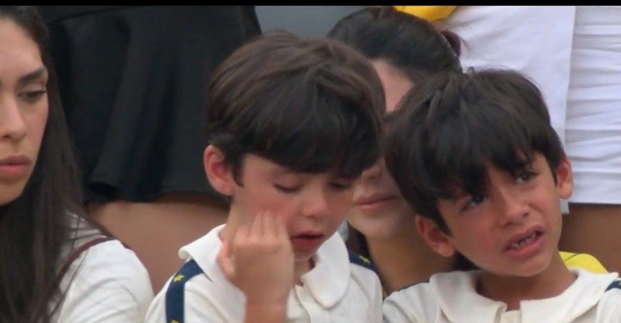 fott455's tweet photo. BRAZILIAN FANS VERY DISAPPOINTED AFTER BRAZIL TEAM PERFORMANCE https://t.co/2cbLyBkS3F