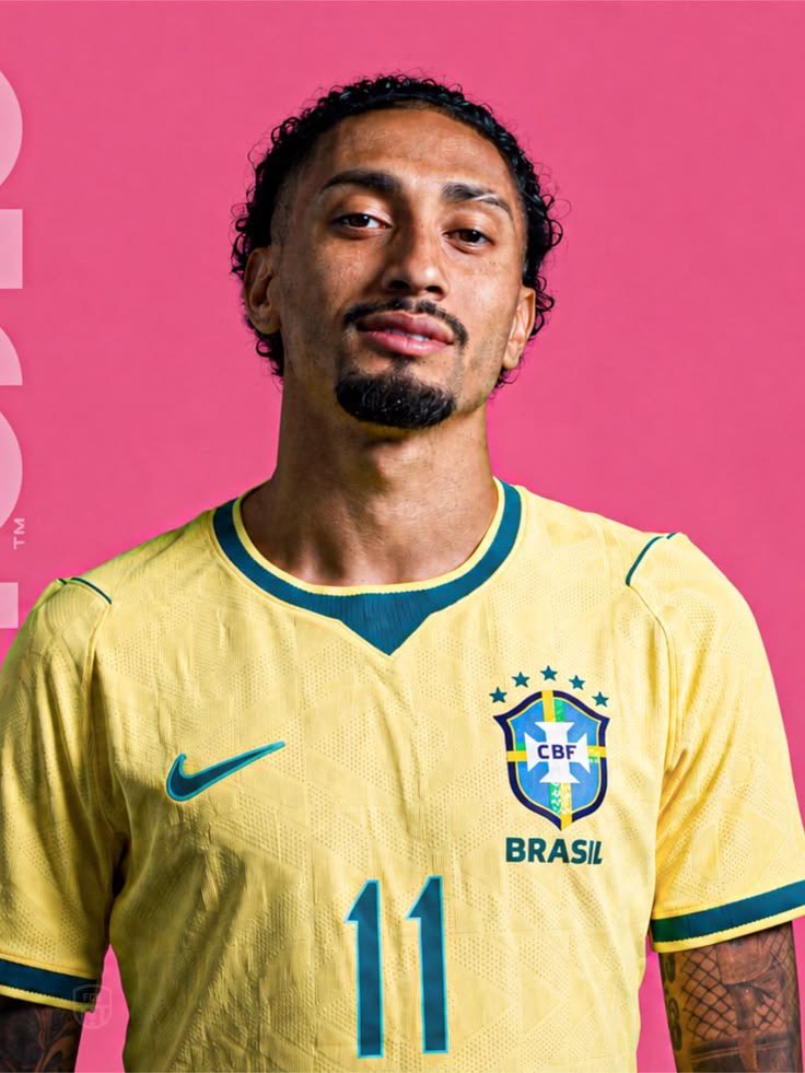 iam_Bosunrankin's tweet photo. THE PROBLEM OF BRAZIL 

Brazil fans, blame this brother. 😭🇧🇷 https://t.co/ooO7AL6TGx