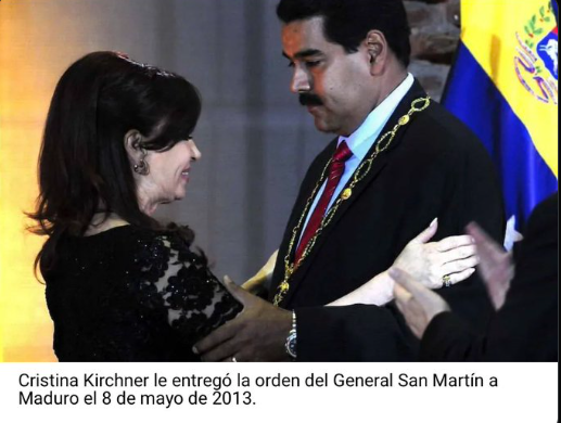 ar67232's tweet photo. @ArrepentidosLLA CHUPALA ZURDO. LOS KUKAS VENDIERON EL PAIS A LOS DICTADORES. https://t.co/WX3iGDVwQi