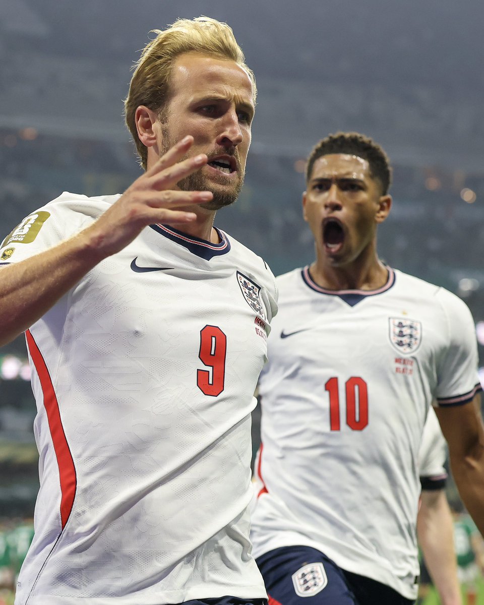 MundialMag's tweet photo. England have won a World Cup classic at the Azteca. Mexico’s first defeat at their home since 2013 and their first ever here in World Cups. https://t.co/ZHpUHSkWUS