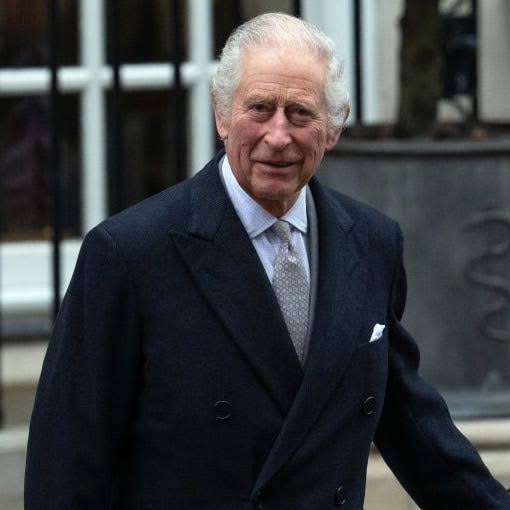 DokGooners's tweet photo. [OPEN PETITION]

To His Majesty King Charles III

Following President Donald Trump's remarkable success in helping overturn the red card shown to Folarin Balogun,

I, as an England supporter, respectfully ask Your Majesty to appeal to the ever-wise FIFA regarding the red card given to Jarell Quansah.

I firmly believe that a letter from the King would surely convince FIFA to overturn that decision as well.

After all, FIFA is the fairest, most consistent, and completely unbiased football organization in the world.

Surely they would never treat similar incidents differently right? 😉