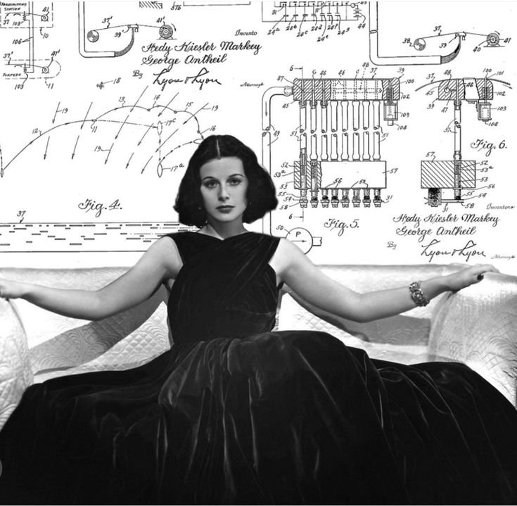 Math_files's tweet photo. Actress Hedy Lamarr and composer George Antheil developed a groundbreaking idea during World War II: a secure communication system using frequency-hopping signals, inspired by piano rolls. 

Their invention—Frequency-Hopping Spread Spectrum (FHSS)—was designed to prevent enemy interception of radio-controlled torpedoes.

They generously handed the patent to the U.S. military… which initially overlooked its potential.

Decades later, their idea became the foundation of today’s wireless world—powering technologies like Bluetooth, Wi-Fi, and beyond.