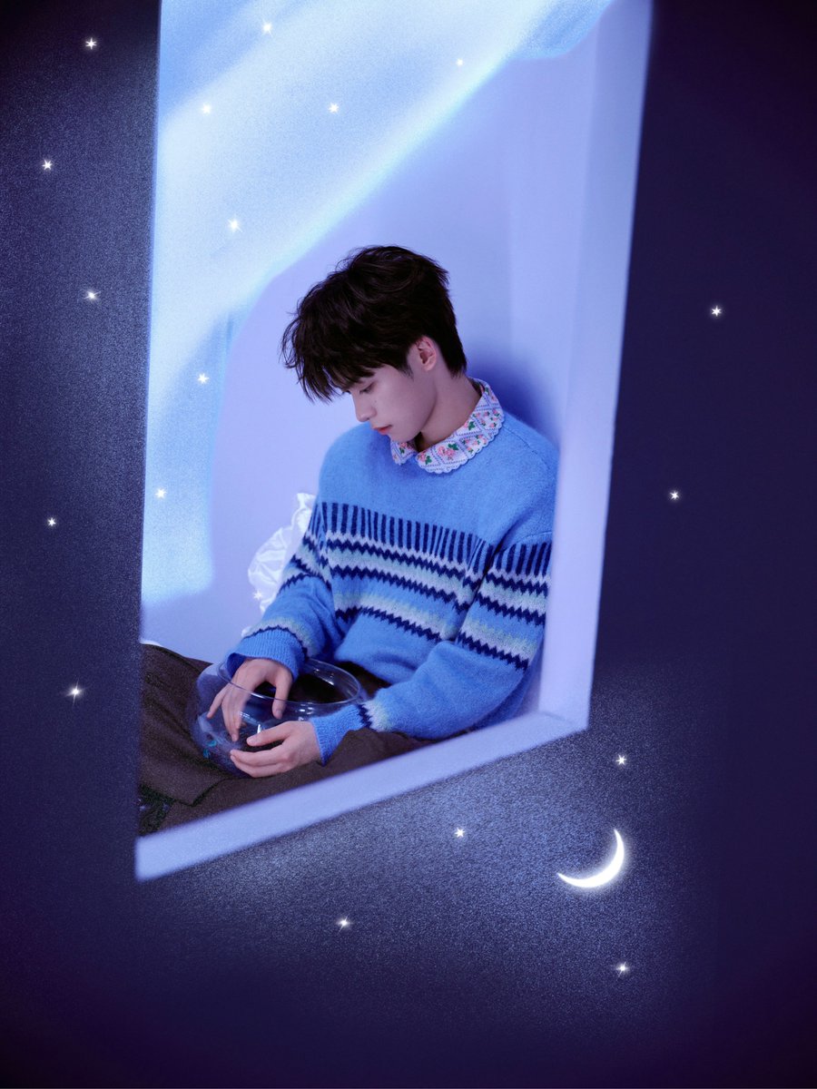 ZiYuOfficialFC's tweet photo. 06072026 ZIYU STUDIO WEIBO UPDATE

Beyond Seven Seconds — Chapter Two: Countdown to a Heartbeat

Time seems to slow at a single fleeting moment. Standing amid the interplay of light and shadow, ZiYu locks eyes for one unforgettable second, and the world falls into silence.

Countdown to a Heartbeat is about quietly gathering every ounce of excitement, courage, and anticipation while waiting for the next time we meet. Every moment touched by your love becomes the strength that guides ZiYu forward, step by step, always moving closer to all of you.

Original Post：https://t.co/EkbVwC9B1J

#ZiYu #梓渝