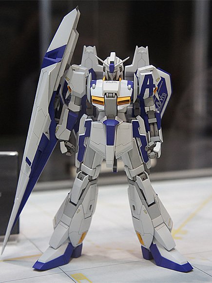 8101919abc's tweet photo. マスターピースゼータガンダム
ストライク・ゼータガンダム
ソフトバンクから発刊されたムックに掲載されたΖガンダム
アナハイムの資料に記載されたΖガンダム3号機をストライク仕様（大気圏用パーツ）に換装した機体とされているが換装キット等のガレキが販売されたのみとなり公式か微妙でプラモは無い https://t.co/tLvFq3S8XI