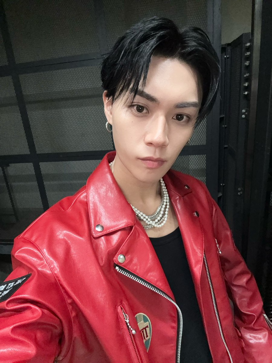 tjbb_'s tweet photo. JET BANGIN'

ついに開幕しました🔥

広島ぶちあがりましたね👍👍

全力で楽しみに来てください！！

お待ちしてます🫶

https://t.co/tCcrfeDt70

#YUHI
#TJBB #THEJETBOYBANGERZ https://t.co/MMRtAyOl0H