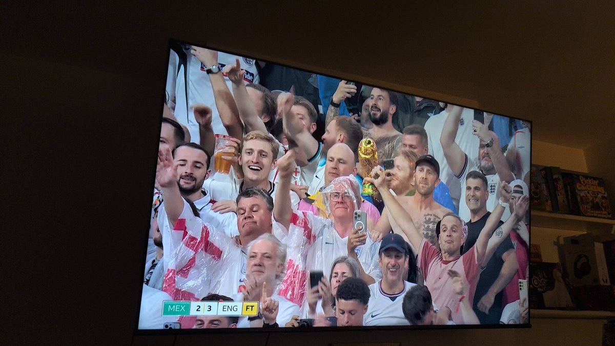 Williamgreen148's tweet photo. OMG!!!! What a game I love you england 🏴󠁧󠁢󠁥󠁮󠁧󠁿🏴󠁧󠁢󠁥󠁮󠁧󠁿🏴󠁧󠁢󠁥󠁮󠁧󠁿🏴󠁧󠁢󠁥󠁮󠁧󠁿 🤩🤩🤩🤩 https://t.co/KUjVajn7r7