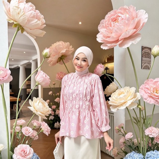 amollani's tweet photo. murah nya dapet, cantiknya juga dapet! 😭💅🏻 https://t.co/2BpY5d0FNu