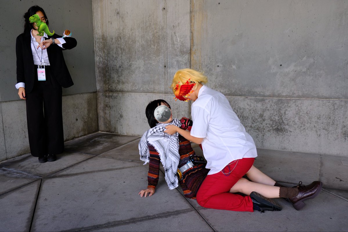 ShomaStomach's tweet photo. when ur friends want to be ankh and eiji so you pull up as dr. maki https://t.co/U2uTwboc8U
