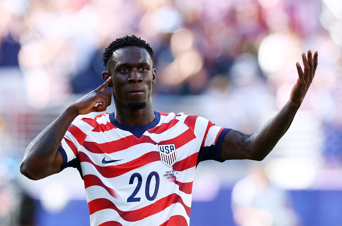 Underdog's tweet photo. USA is the last remaining host country in the tournament 🇺🇸 https://t.co/fsB7iPk6jJ