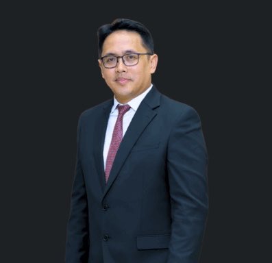 overtingkers's tweet photo. Buah Jatuh Tidak Jauh dari Pohonnya: Mohammad Azka Hafizh Adziman, Sang Jenius Oxford yang Mengikuti Jejak Sang Ayah

Dalam dunia akademis, nama Mohammad Azka Hafizh Adziman kini mencuri perhatian publik setelah dipastikan berlaga di ajang kompetisi bergengsi Clash of Champions Season 3. Mahasiswa jurusan Engineering Science di Oxford University ini memiliki catatan prestasi yang sangat impresif, dengan GPA sempurna 4.00/4.00.