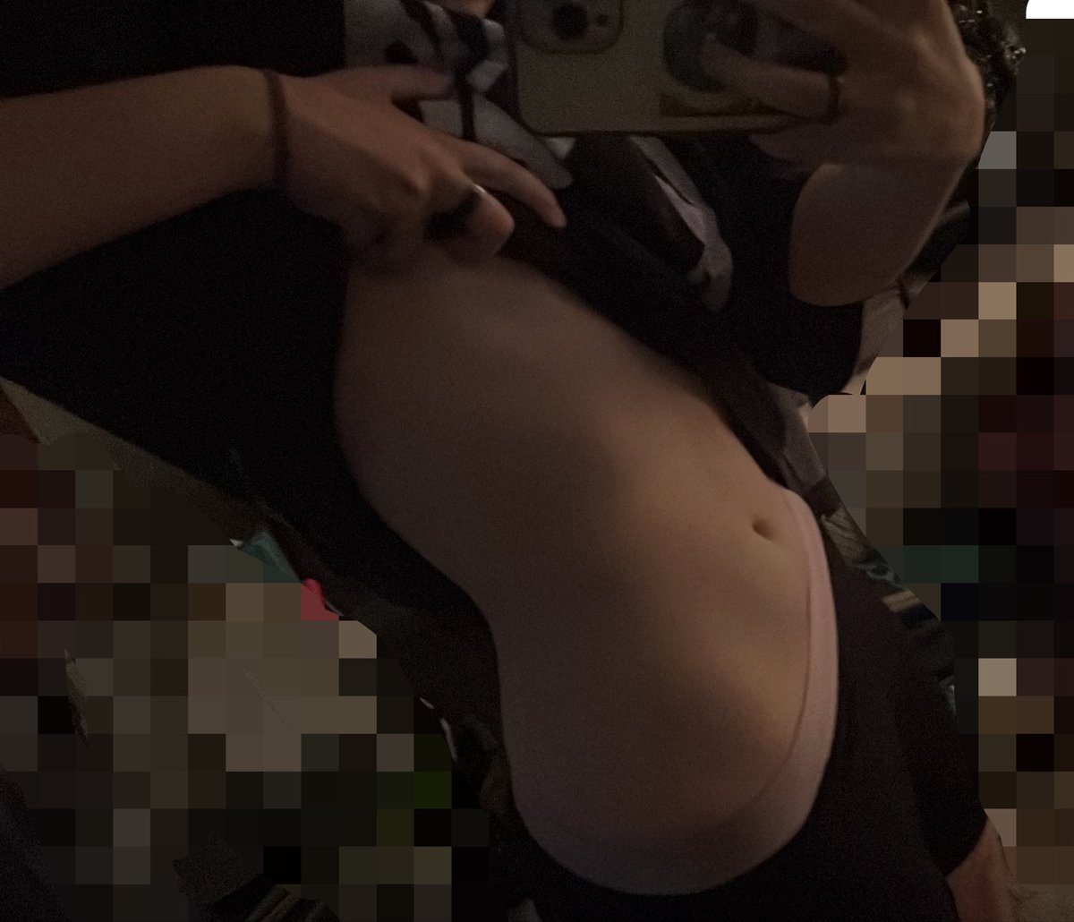 blehhhbun's tweet photo. Going on T,  but am I going to ACTUALLY gain weight? Or is it still possible to lose more? Plz 😖 #edTwT https://t.co/U3K1qjfKyb
