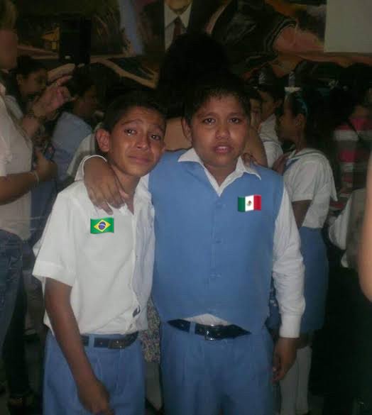 oocelaine's tweet photo. no le tocaba a nuestros hermanos brasileños y no le tocaba a mi México 😭 https://t.co/77FBRdIjDv