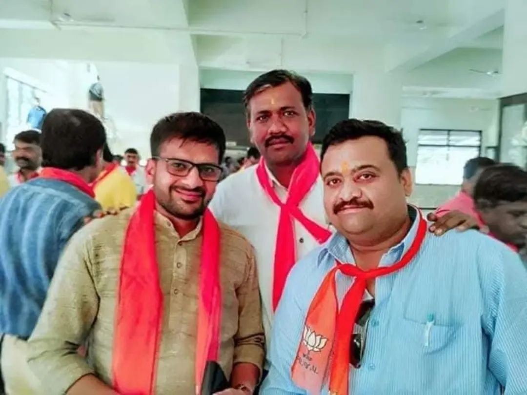 gajjarsidd's tweet photo. @DrRutvij ગુજરાત પ્રદેશ ભારતીય જનતા યુવા મોરચાના પૂર્વ અધ્યક્ષ અને ગુજરાત પ્રદેશ ભાજપના પૂર્વ સહ-પ્રવક્તા ,વડોદરા જિલ્લા ભાજપ ના પ્રભારી Dr Rutvij Patel  જી ને જન્મદિવસની શુભકામનાઓ.💐 https://t.co/bX01ZYoK99