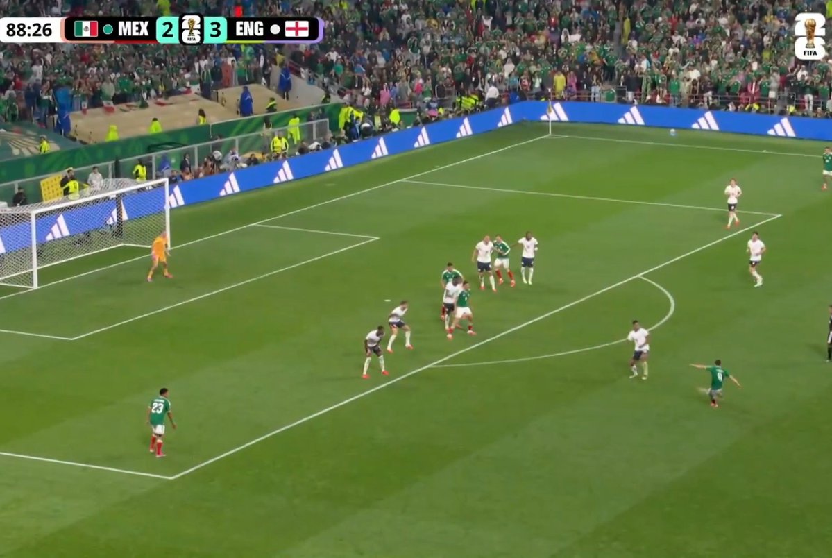 ShowTimePromoUg's tweet photo. Fidalgo from range but he is denied!

#GameOn 🇲🇽 Mexico 2-3 England  🏴󠁧󠁢󠁥󠁮󠁧󠁿 🍿
⚽⚽ Jude Bellingham 
⚽ Julian Quiñones
⚽ Harry Kane
⚽ Raul Jimenez https://t.co/X5KqqbTUPb