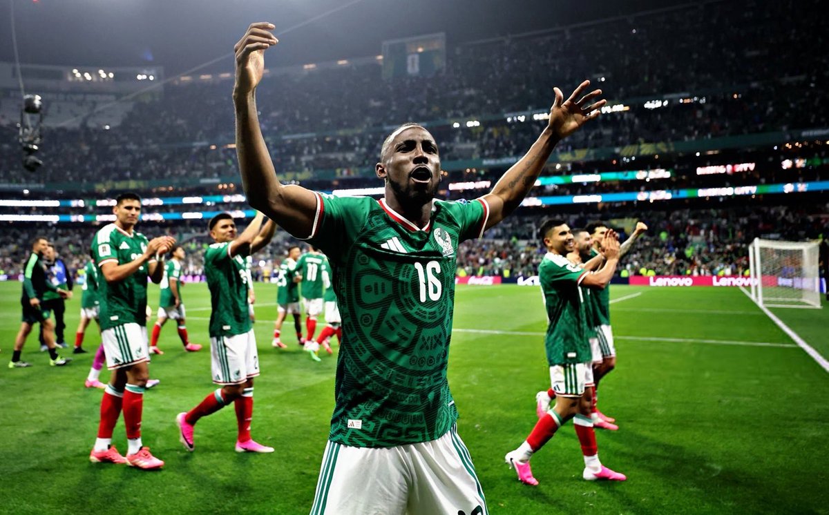 iranin_arabic's tweet photo. Se terminó el sueño, pero gracias por hacernos soñar hasta el final y regresarle la ilusión a todos los mexicanos.

Te amo México. ❤️ https://t.co/OF8yJRys10