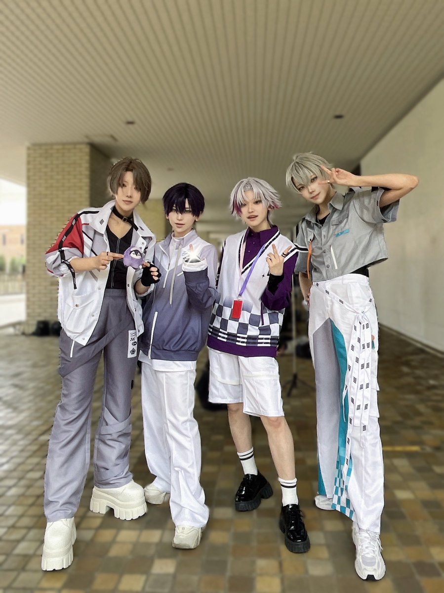 no0miso's tweet photo. cos/®️fm0
遊んできた

ありがとうカッコイイオトナ達よ
 #アコスタ池袋 https://t.co/3yJN1MiWUs