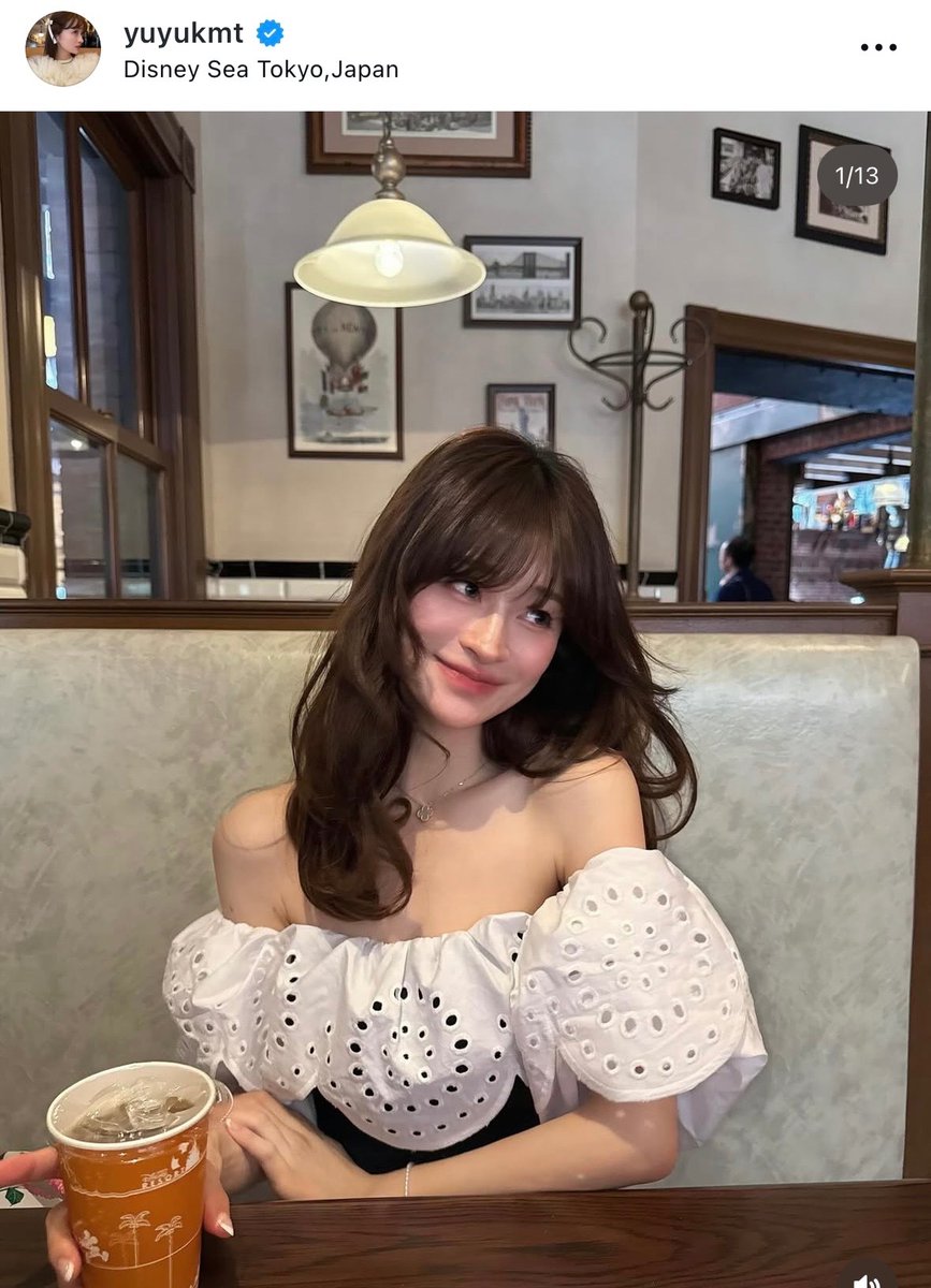 noel_seikei's tweet photo. こゆ女の子の為に『多幸感』って言葉があるんだな。花束が似合い過ぎるし、むしろ自分自身が花束みたいに華やかで可愛い。存在が可愛くて幸せな女の子過ぎて高速道路みたいな謎背景でさえ映えてる。来世はｺﾘで頼みます🙏‼️ https://t.co/5FQtjLtRzq
