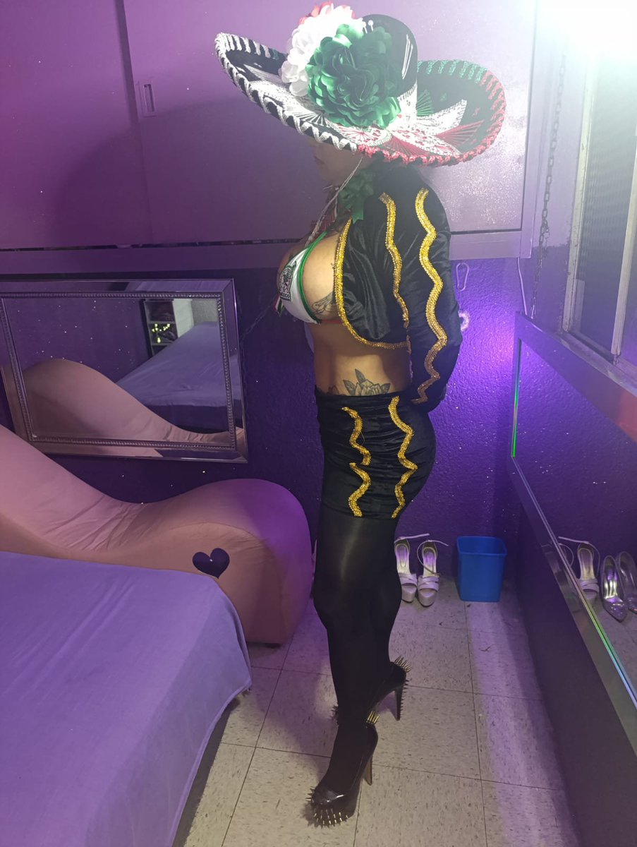 cuartoshotCDMX's tweet photo. Vamos a darle con todo https://t.co/T0jRjlU8pU