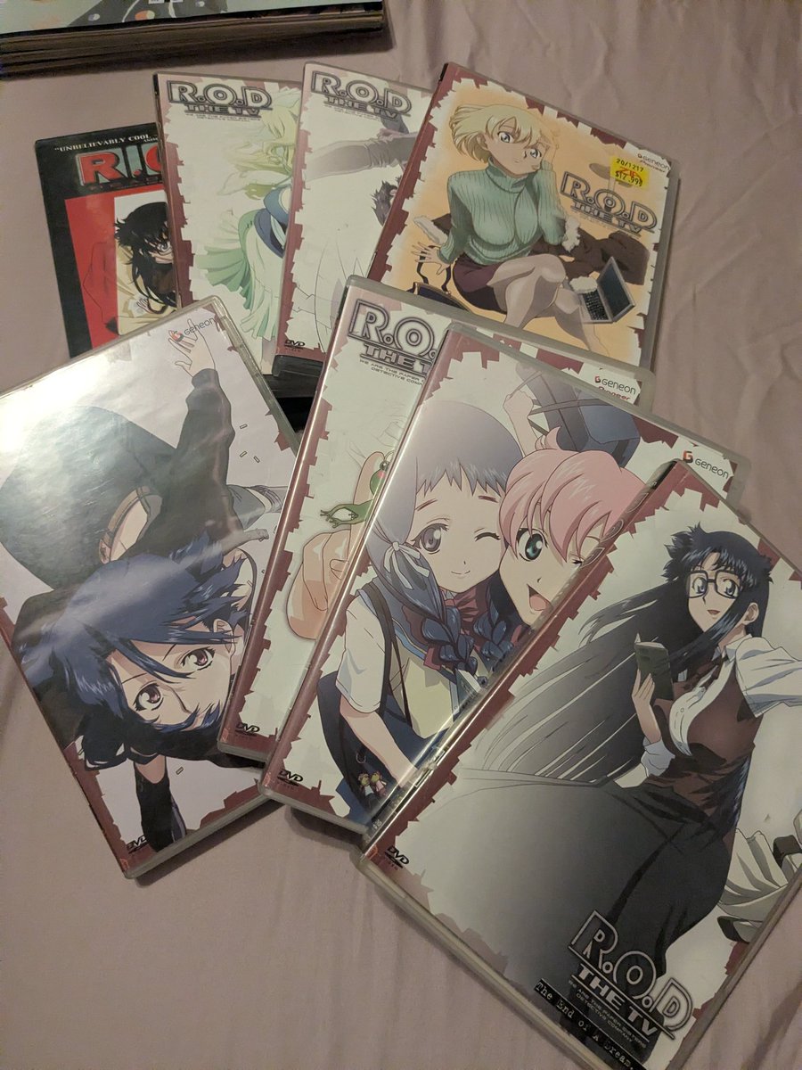 SodaBeard's tweet photo. @OtakuPrintArchv I actually just got the OVA and series DVDs last week! The same second hand store also had several old Animerica magazines, one of them Including an ad for the OVA! https://t.co/9NYdquiSWz