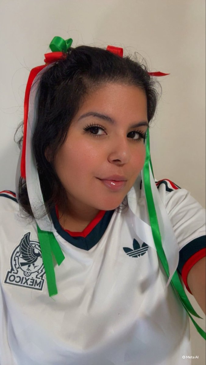 LustToxic's tweet photo. M E X I C O 💚🤍❤️ always https://t.co/36xhsqrGHc