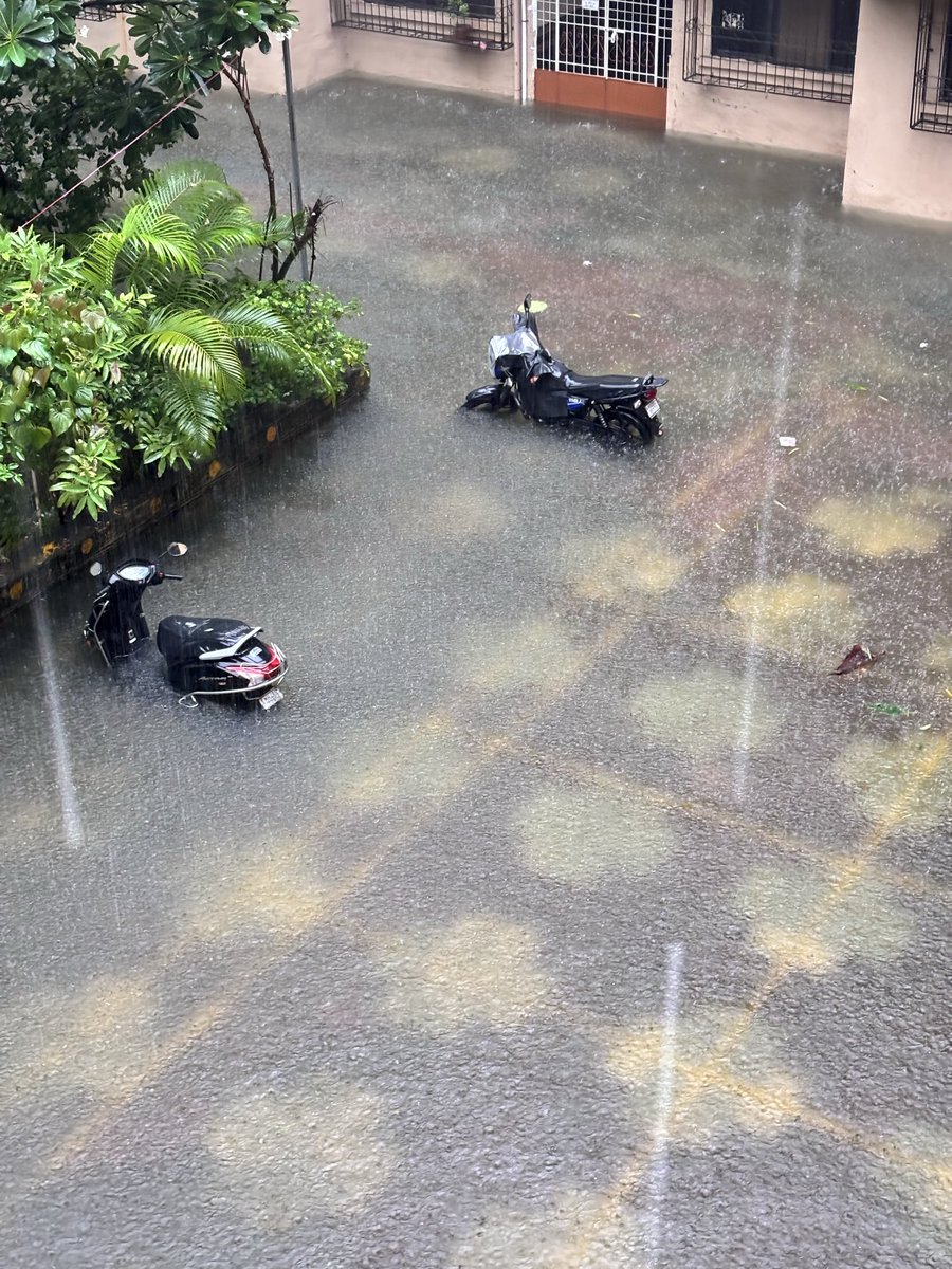 Mayanknimbalkar's tweet photo. @IndiaWeatherMan Virar west https://t.co/dUH4XifzZM