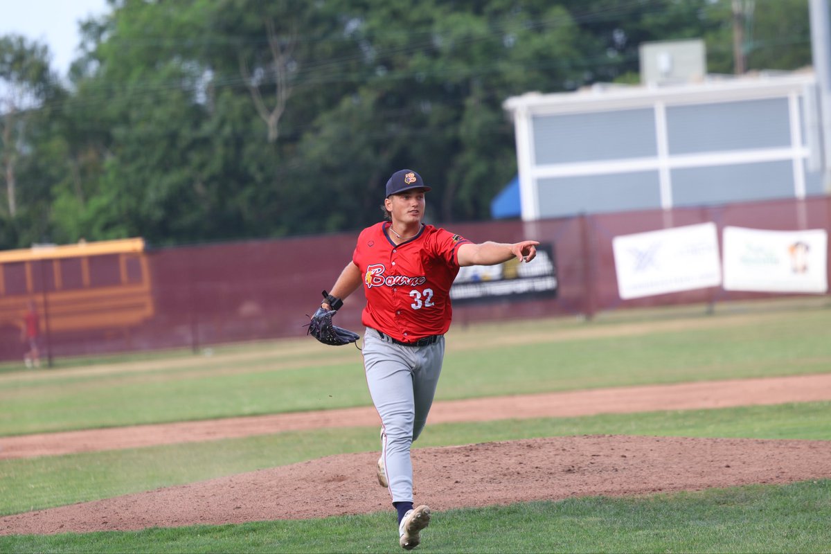 NCSD's tweet photo. Former @NoviHSBaseball standout Brendon Bennett made his fourth start for Bourne in the Cape Cod League tonight at Falmouth. #NoviPride https://t.co/lw8pgHtk60