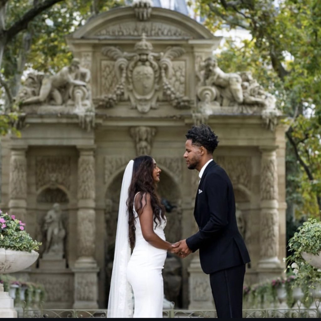 kenanbell's tweet photo. Jardin du Luxembourg 📍

Paris, FR 🇫🇷

celebrating 4 years next month 🖤 

wifey idea of the perfect nuptials: 
take a trip to elope then already be on our honeymoon 💡

she clowned me for crying 😅

but look at the material 🔍

10/10 no notes, would recommend ❤️‍🔥 https://t.co/XkmsvQdPvR