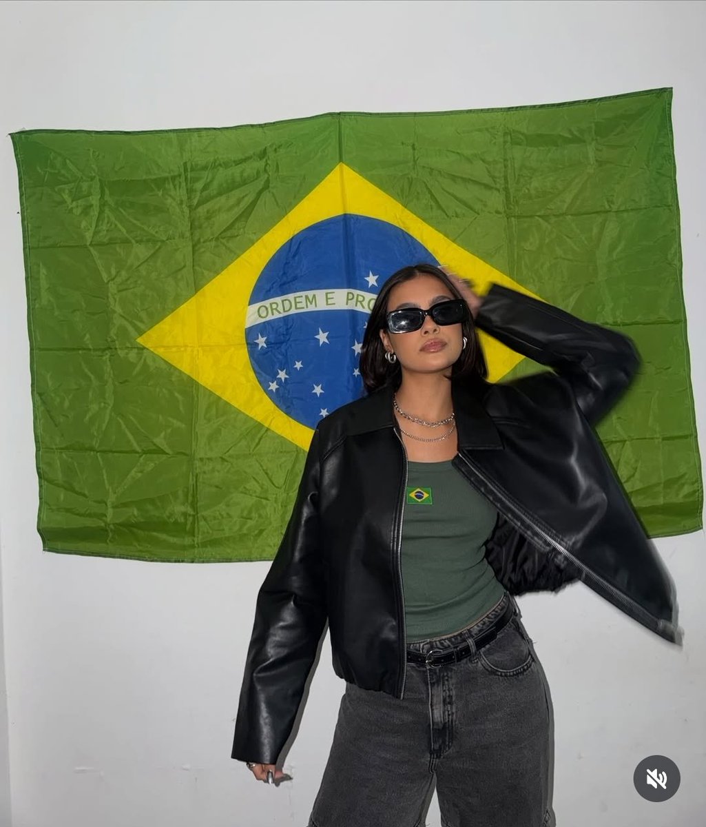 fatysantoss's tweet photo. [ fatysantoss | winsta post ]

não vamos falar sobre isso. https://t.co/79AQIh8HUj