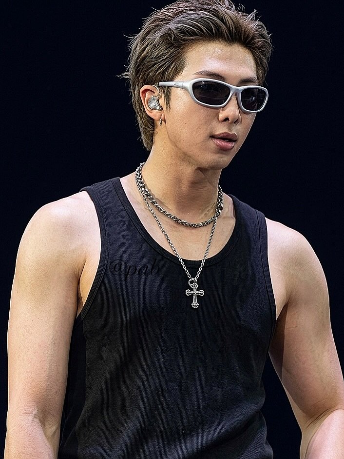 RebecaBarba's tweet photo. #DomingoDe el día especial dedicado a #KimNamJoon #NamJoon #RM Siempre he tenido debilidad por el lado tierno de las personas fuertes... Cómo Namjoon 😊🫶🏻💜 존재해줘서 고마워요 💜#MiGrupoFavoritoDeKPop BTS (방탄소년단) 💜🇲🇽💜🇰🇷💜 🫶🏻 ❤️🫰🏻🩷 ᗷTS⟭⟬ 🅐🅡🅜🅨 https://t.co/9mRhI0xuyW