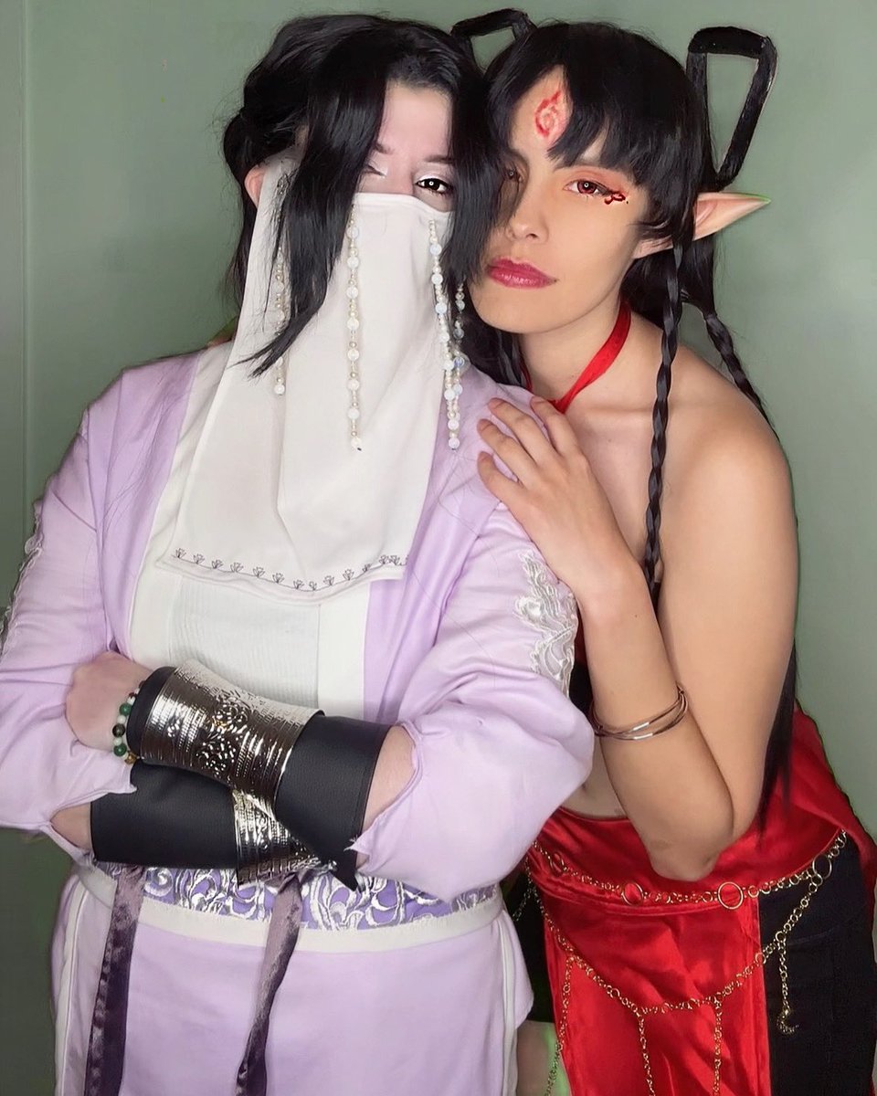 jetblackwinqs's tweet photo. mingling cosplay with gf if anyone cares…. let us in svsss land …  @scribbleofstar https://t.co/SSeaW8ngQ2