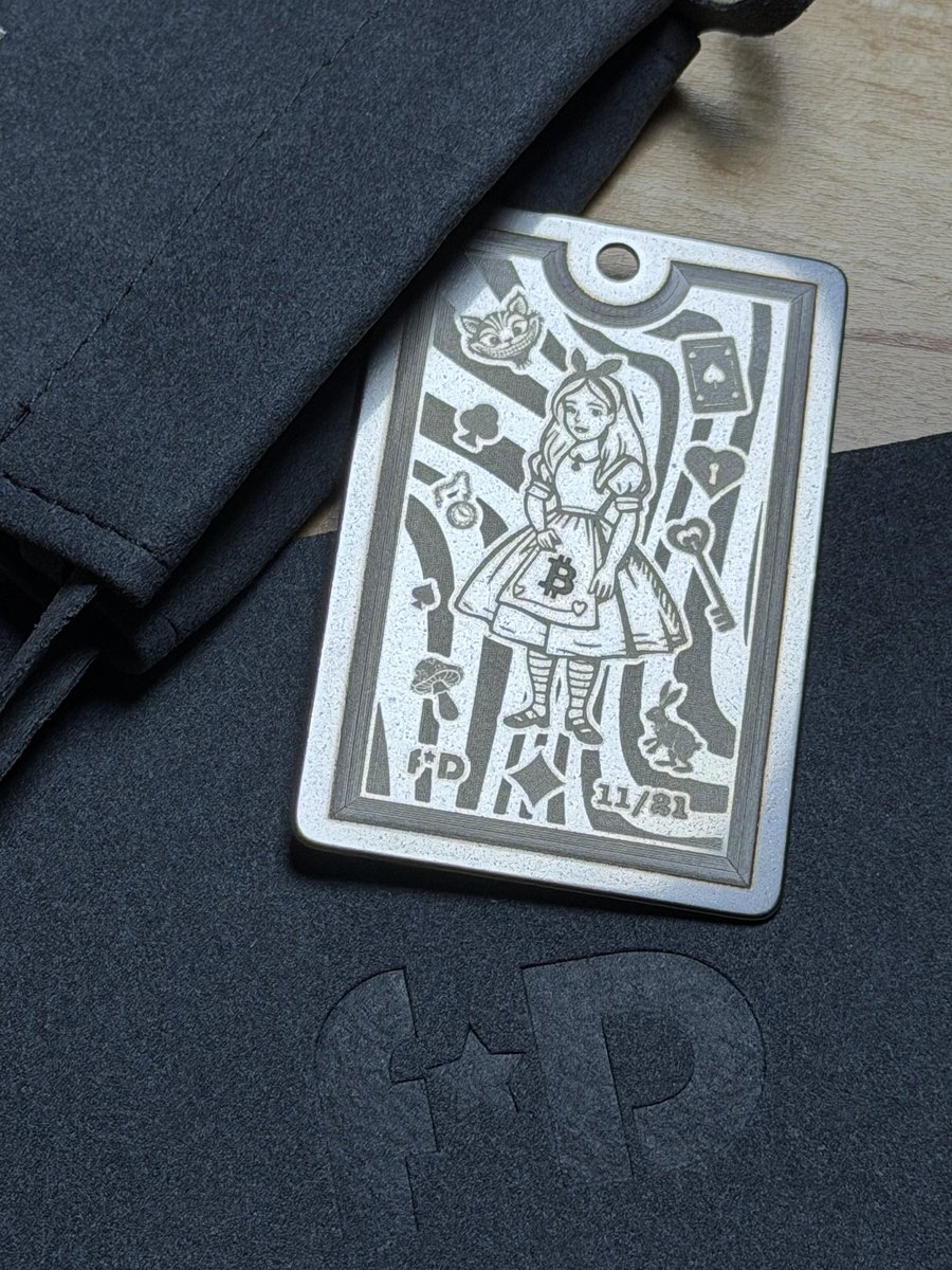 FiniteByDesign's tweet photo. The Rabbit Hole is available through July 14. On July 15 it is locked into the f*D vault permanently. Nine days left.
$150. Edition of 21.
https://t.co/GXJhFFQDwU
First comment:
#Bitcoin #PhysicalBitcoin #LimitedEdition #ColdStorage #FiniteByDesign #BitcoinCollectibles #SelfCustody #RabbitHole