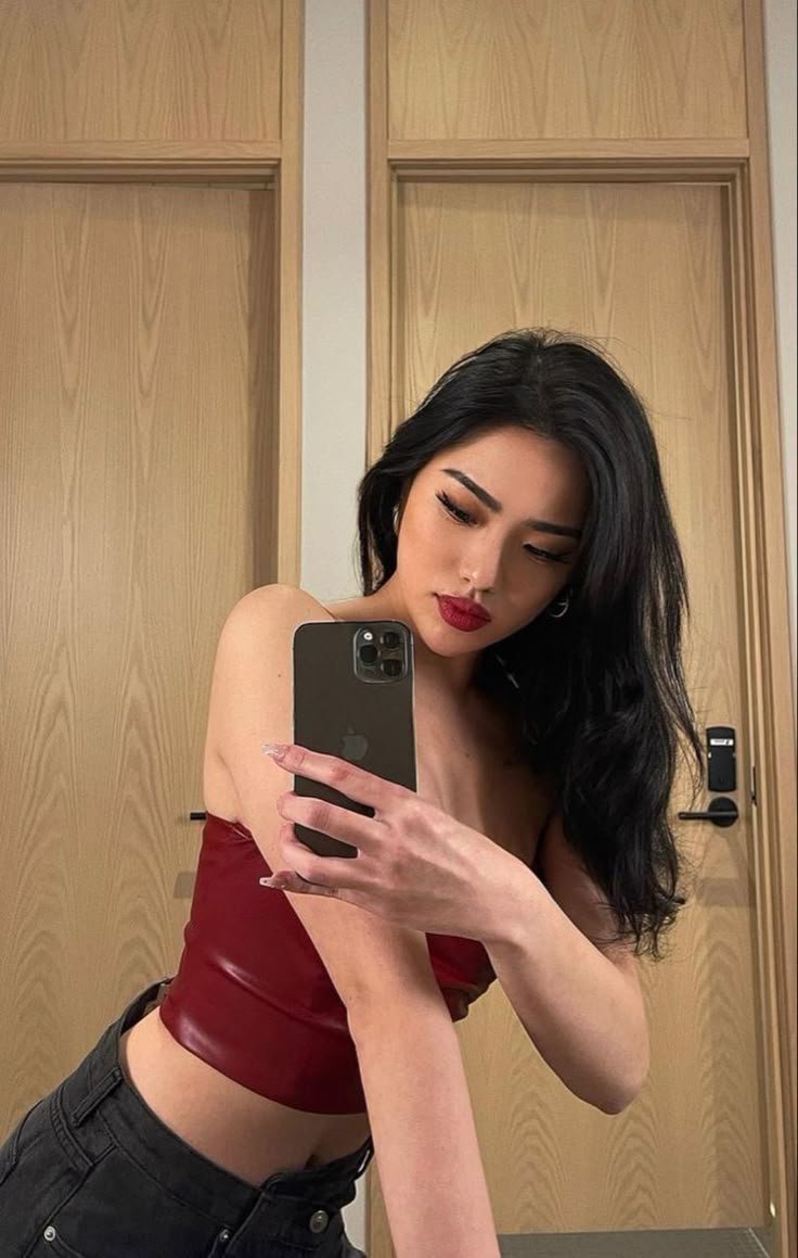 SAGITARRISEX's tweet photo. ㅤㅤㅤㅤㅤㅤㅤㅤ༊
 
         —   LADY RED 
⎯⎯⎯    #FREEROL + #SEXROL

                           ♡ + ↺ https://t.co/BZO9SMOajE