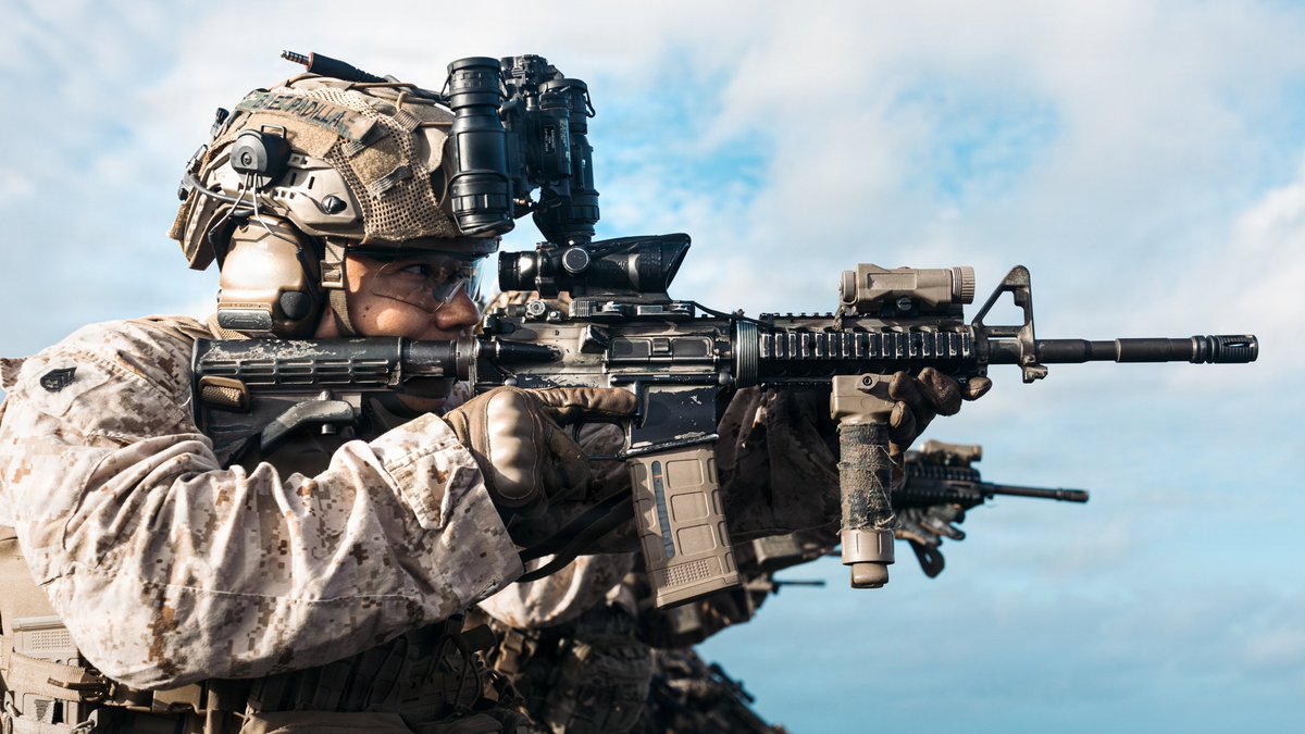 Remnantize's tweet photo. 11th Marine Expeditionary Unit https://t.co/TVZNzndkjM
