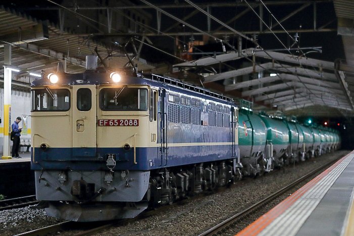 ko_nomo's tweet photo. 2026/5～6
PFが代走に入っていないことに気づきました。
定期運用を持っていないので、いつかはその時期が来るのでしょうけど、それが今なのか、まだ先なのか、、、
 EF65 2080・2083・2086・2088
https://t.co/3VHU89GTGR https://t.co/BHYFjKSMrF