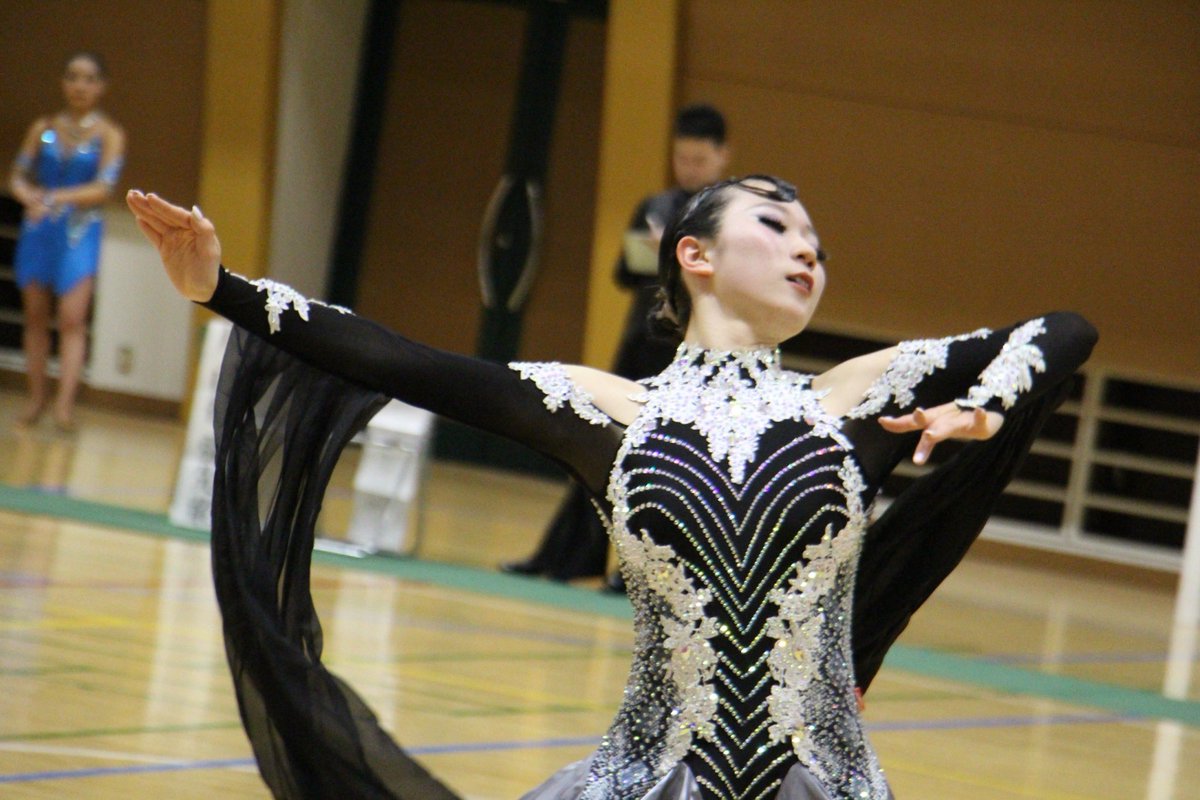 ayano_buken's tweet photo. #社交ダンス #リーダー募集
#シャドーリーダー募集

大学3年生
スタンダード専攻
155cm(+7cmヒール)

楽しみながらも、大会に出場して上を目指していきたいです！

アマチュアで一緒に踊ってくださる方を募集しております🌟

ぜひお気軽に踊り合わせお願いします！ https://t.co/mg8eGeUeAM