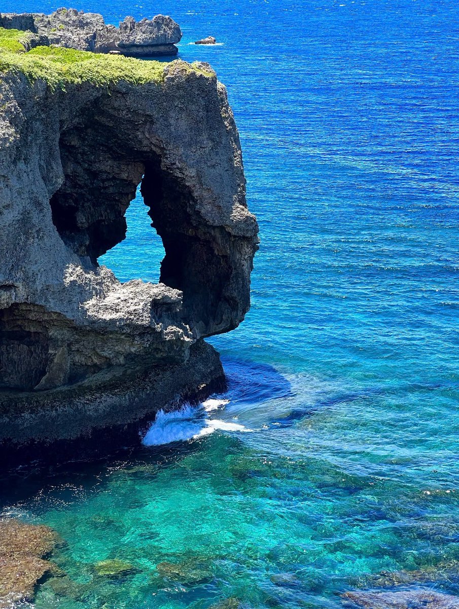TourJapanTravel's tweet photo. 🌊 OKINAWA – Thiên đường biển xanh với cát trắng, nước trong và khung cảnh yên bình. Điểm đến không thể bỏ lỡ khi du lịch Nhật Bản! 🇯🇵✨

#Okinawa #DuLichNhatBan #JapanTravel #TourJapanTrave
#Okinawa #DuLichNhatBan #JapanTravel #TourJapanTravel https://t.co/fZzqfzASiZ