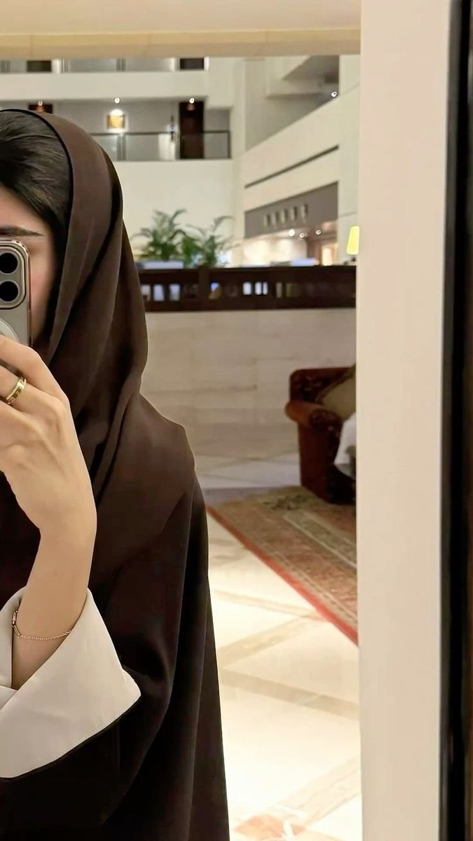 Mrasil__'s tweet photo. إليا ارتبـط قلبي معـك بالبراهيـن
 مــاني  من اللي  يطلبون  الأدله 

وشـــــــلون ما أحنك من  الشين
   وأنا عدوي مــا عرفت أستغله . https://t.co/Av9lft8ZXC