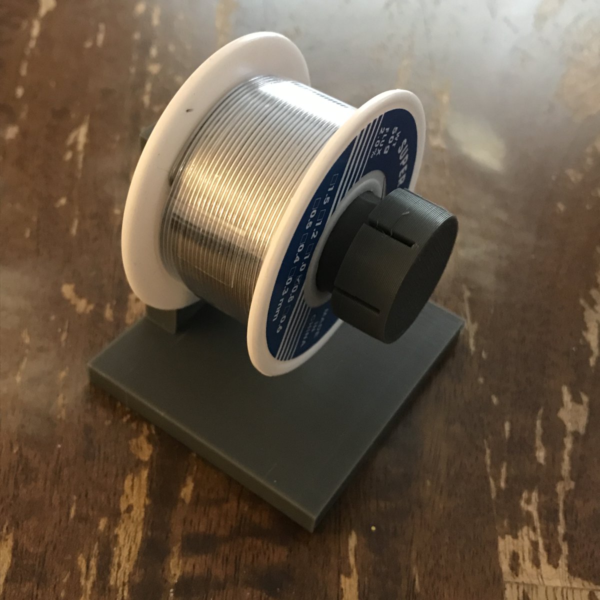 curtisfloras's tweet photo. Needed a spool holder for some wire and Claude nailed it with the snap cap in one shot. https://t.co/H9GFEXTyRg