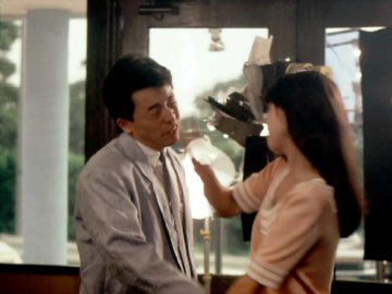 offcourse_today's tweet photo. 42年前の今日、「夏の日」のプロモーション・ビデオ制作開始。（〜07月20日）主演は大間ジロー。ヒロインは田中美佐子、西川のりおも出演。秋谷海岸のレストラン“MARLOWE”（マーロウ）や成田空港でロケが行われた。8分超の作品で制作は約2か月。ラストシーンは3パターン作られたとのこと。 1984年07月06日 #オフコース　#大間ジロー