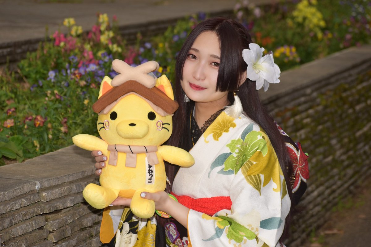 おはようございます⚜️ 週始め頑張りましょう❣️ 今週の配信は火曜日