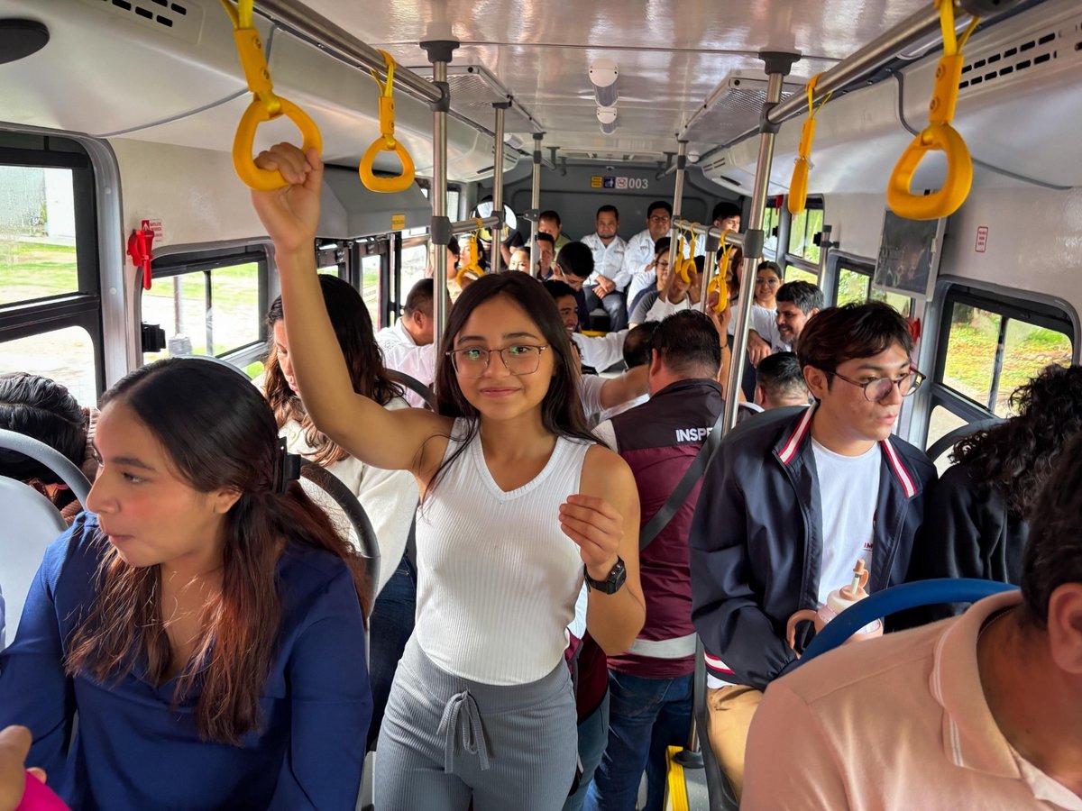 qrooexpress's tweet photo. Inicia #IMOVEQROO la #credencialización de la #TarifaSocialMOBI en Chetumal - https://t.co/xoAK8RaA00
#QRooExpress #Noticias #OPB #Chetumal #QuintanaRoo #QRoo #México #Entérate @MaraLezama #UnidosParaTransformar #NuevoAcuerdo #TarifaSocial #Bienestar #Beneficios #Modernizacion https://t.co/ZKv8sdvr59