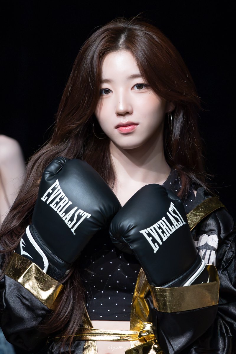Odysseus_1013's tweet photo. 260619 메이크스타 팬싸

#tripleS #트리플에스
#박소현 #소현 #SoHyun https://t.co/veCICMvz0N
