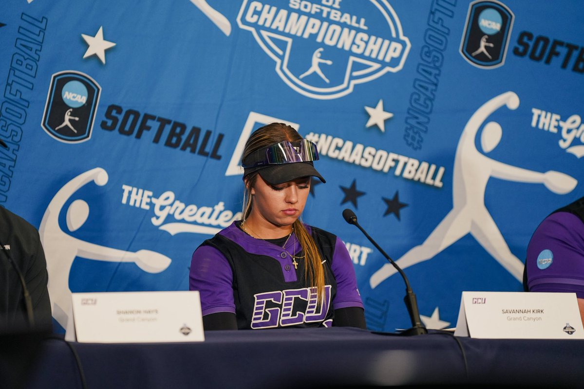 GCU_Softball's tweet photo. It’s @SavannahKi4213 ‘s birthday!!! 🎂

Anyone else ready to see her back in uniform this year? 👋 https://t.co/zIeMTEB5yi