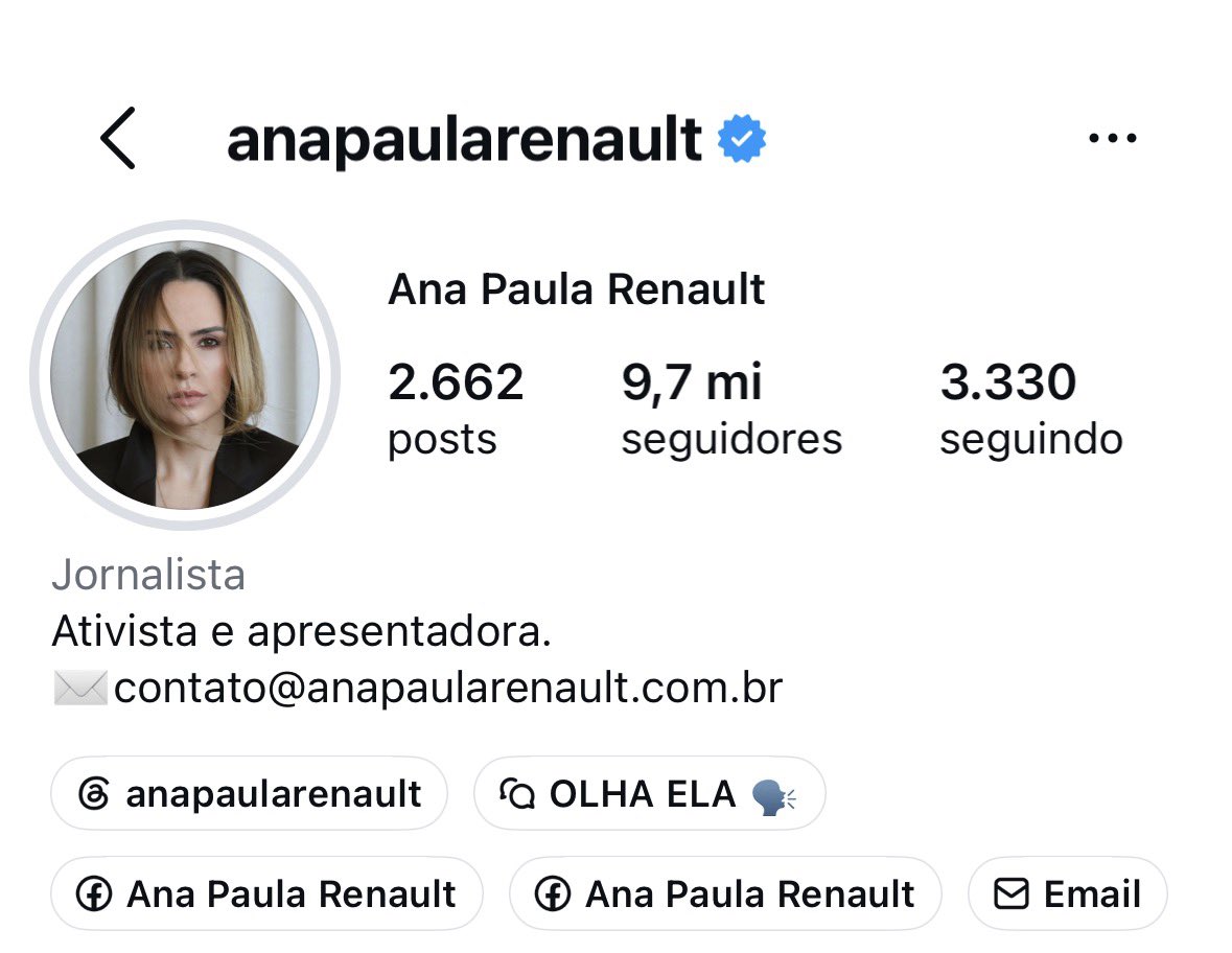 andfalou's tweet photo. AGORA:

Ana Paula Renault perde 100 mil seguidores e volta a marca de 9.7 M no Instagram. https://t.co/3enIPMy73v